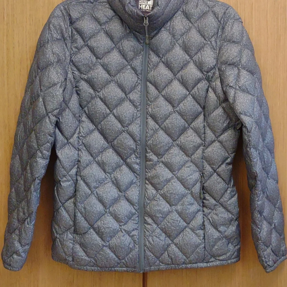 32 Degrees Heat SZ M Gray Full Zip Quilted Puffer Jacket - Picture 4 of 9